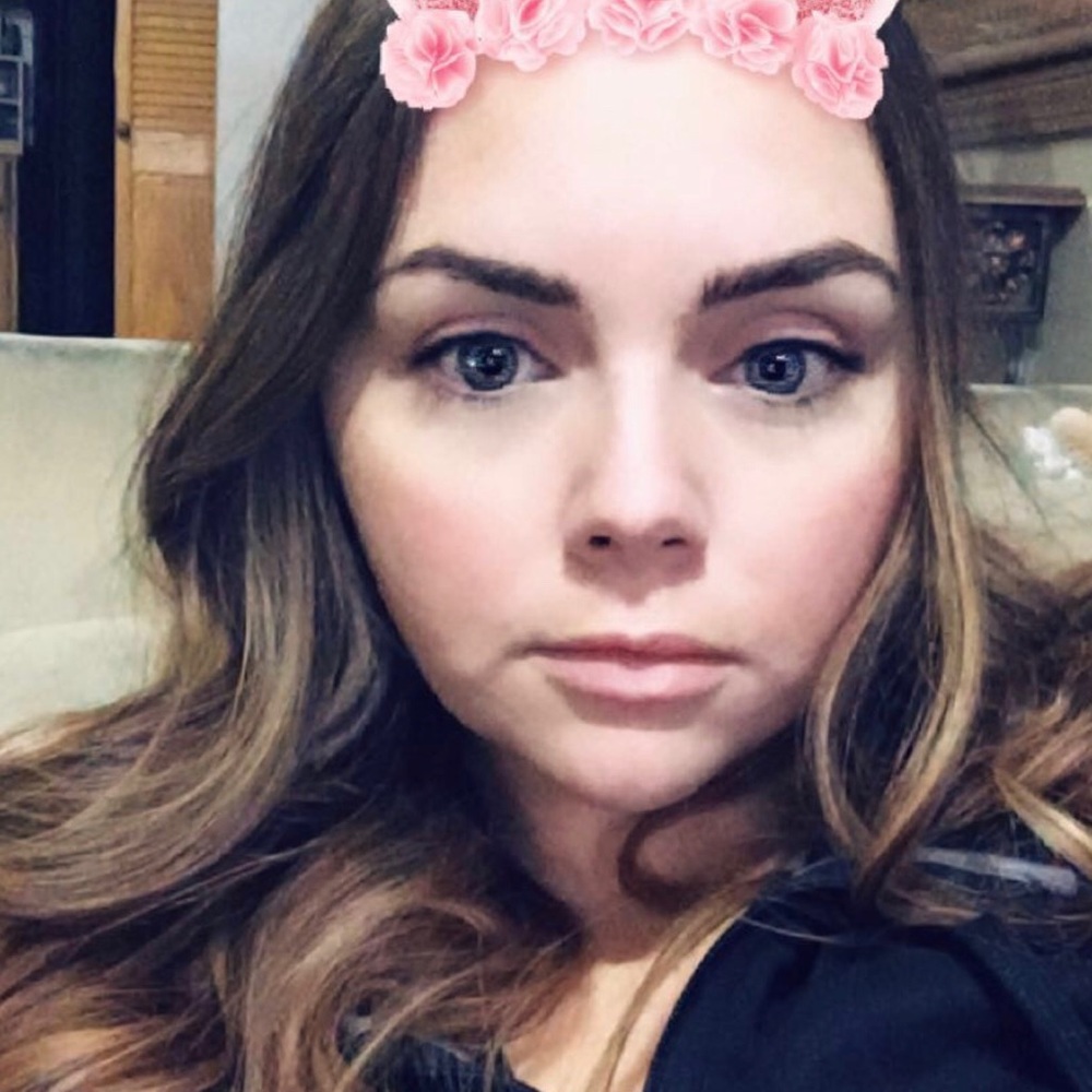 Meet your Posher, Katie